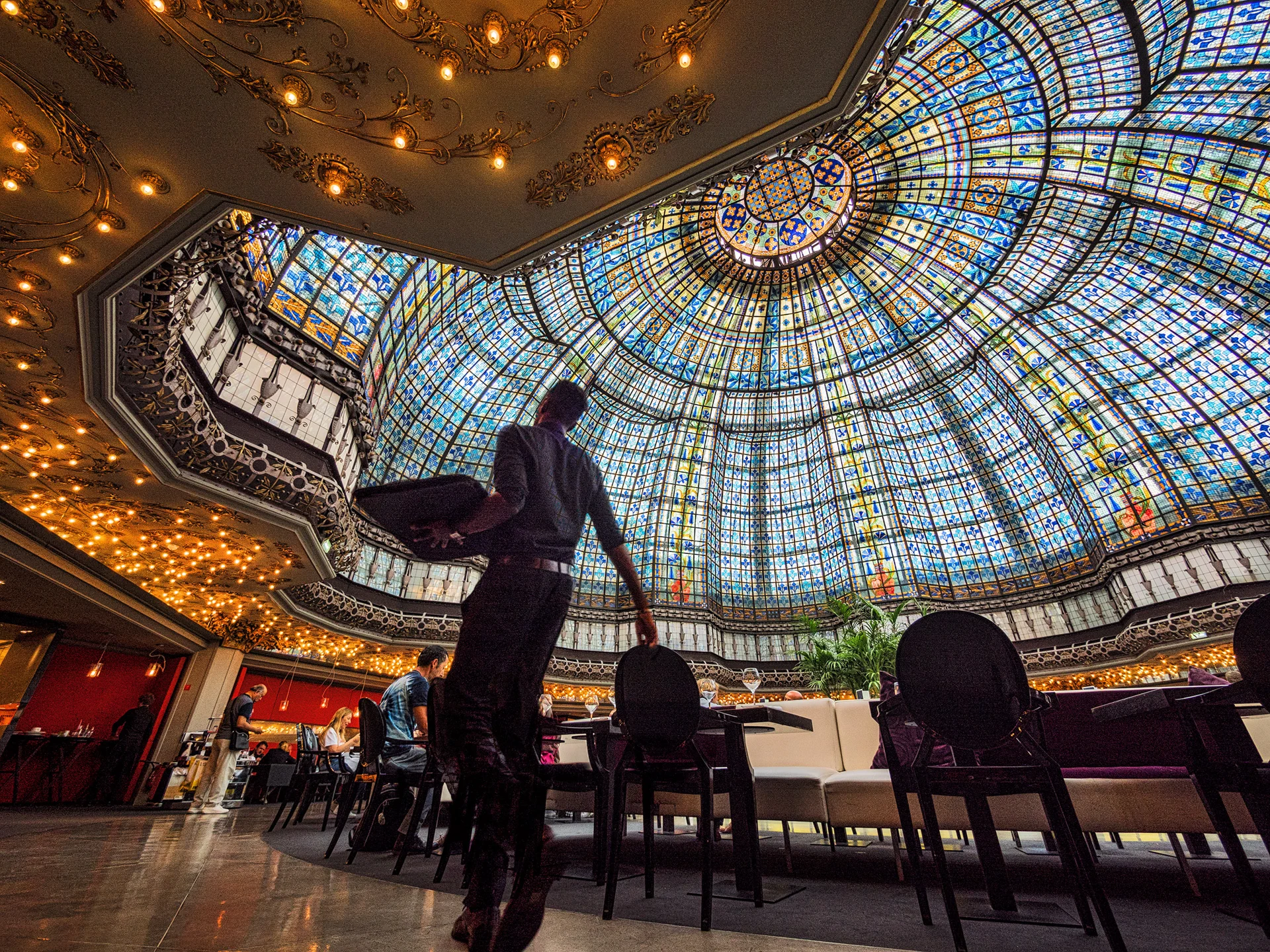 Paris Tourisme — PRINTEMPS_Resto_tvb-BD